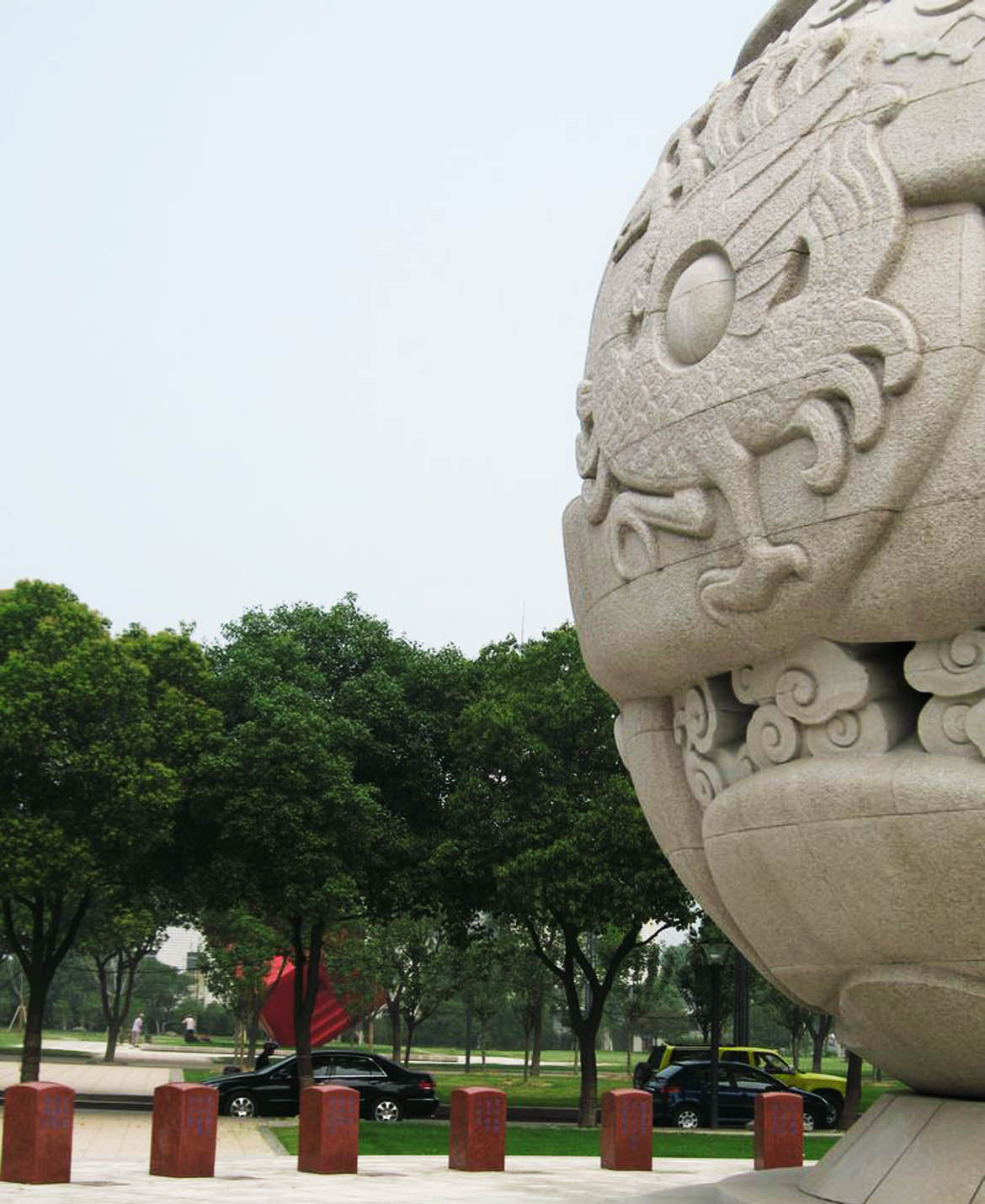 博仟北京雕塑公司塑造的天圓球體創意雕塑細節展示